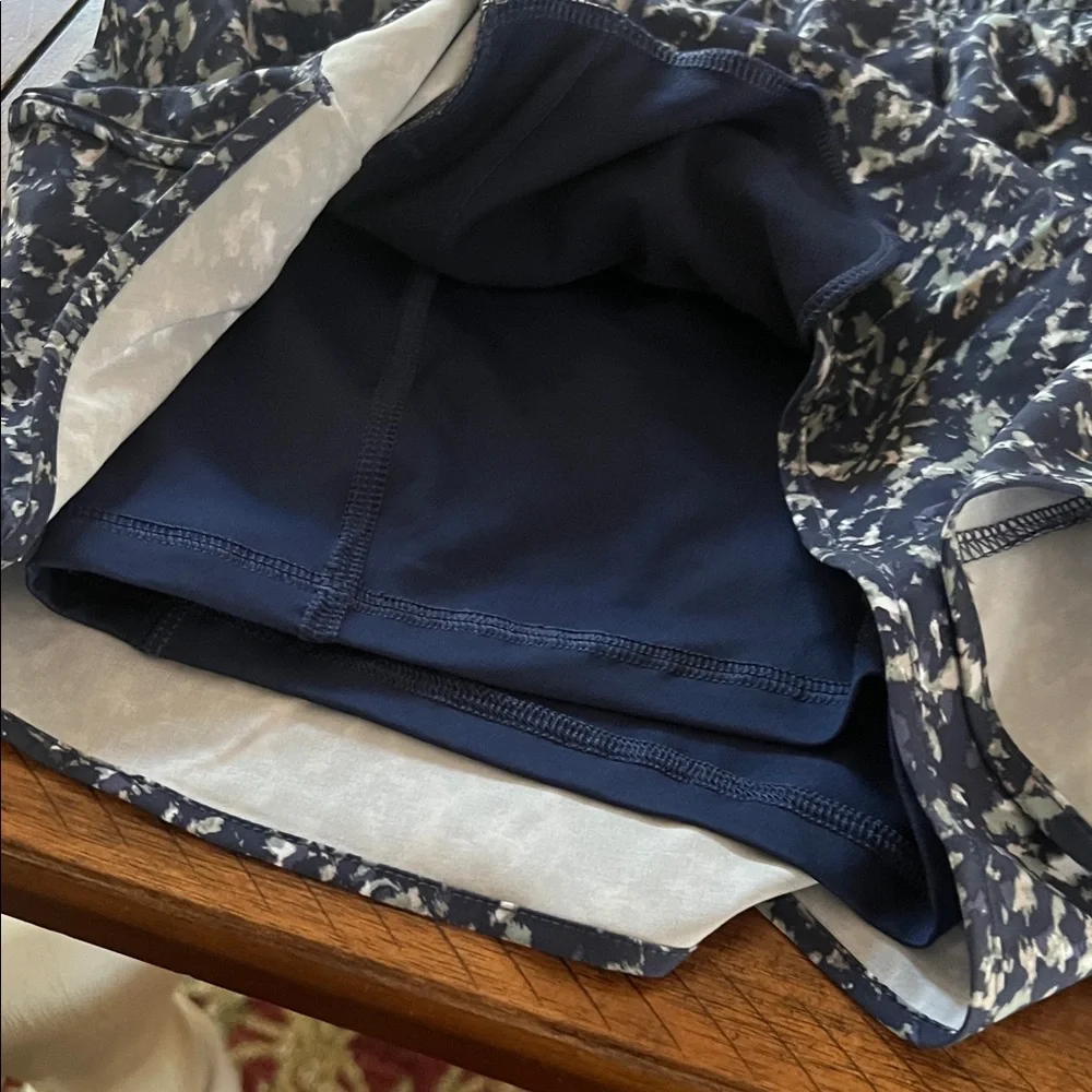 Women's Avia Bike liner Athletic Shorts  XL NWT Navy print